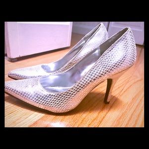 Rampage silver heels 7